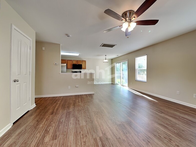 Building Photo - 5432 Wyalong Dr