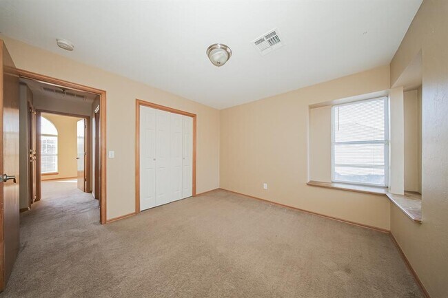 Building Photo - 1141 SW 132nd St