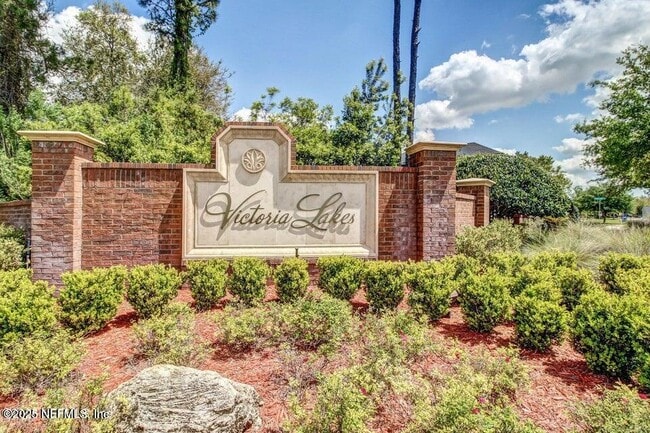 Building Photo - 13727 Victoria Lakes Dr