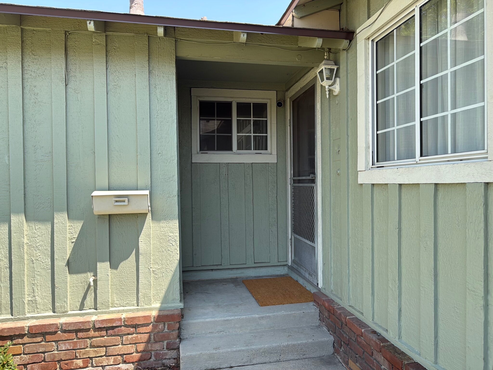 Building Photo - 7700 Alcove Ave