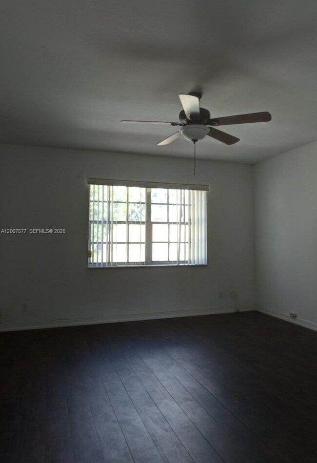 Building Photo - 8020 SW 17th Pl
