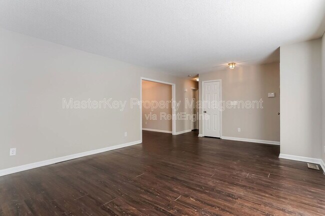 Building Photo - 3002 Appling Way