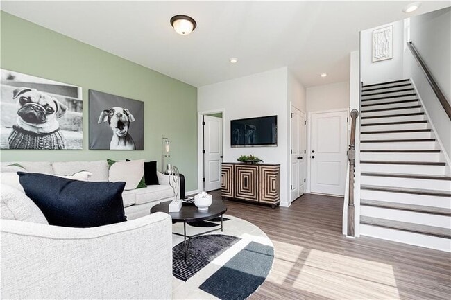 Building Photo - 1422 Creekside Cir NW