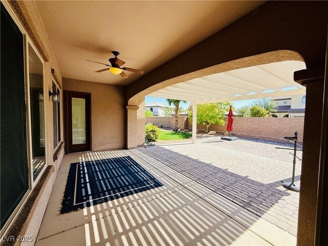 Building Photo - 7404 Eggshell Dr