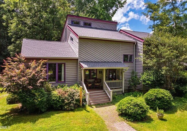 Building Photo - Beautiful & Spacious 3 Bedroom 3 Baths