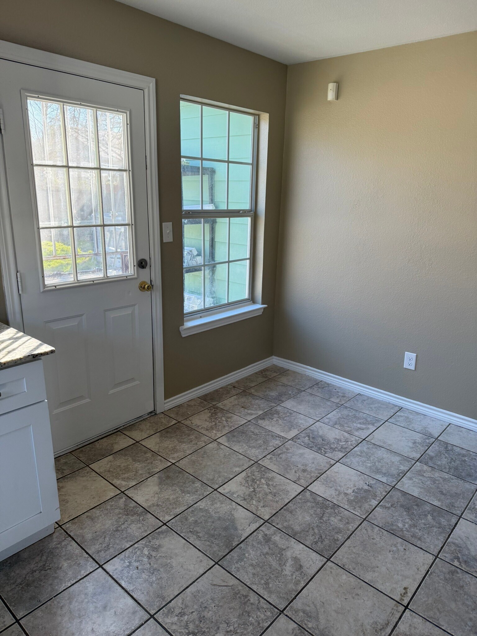 Building Photo - 2907 Dalton St