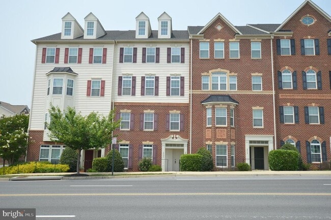 Building Photo - 202 Mill Pond Rd