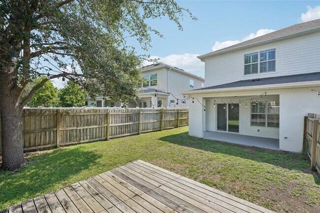 Building Photo - 307 S Arrawana Ave