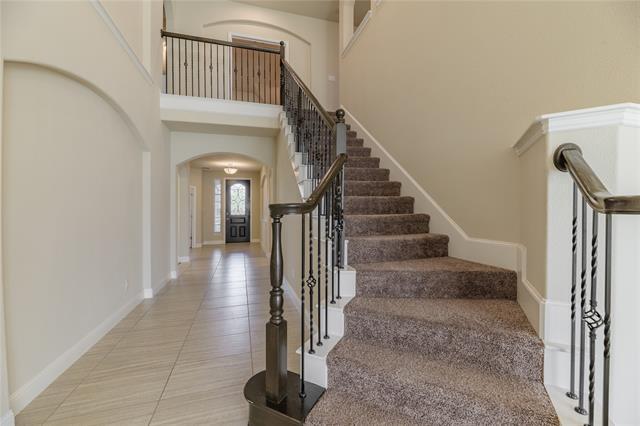 Building Photo - 1104 Hoyt Dr