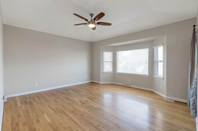Building Photo - **Beautiful 5 Bed 4 Bath home for rent in ...