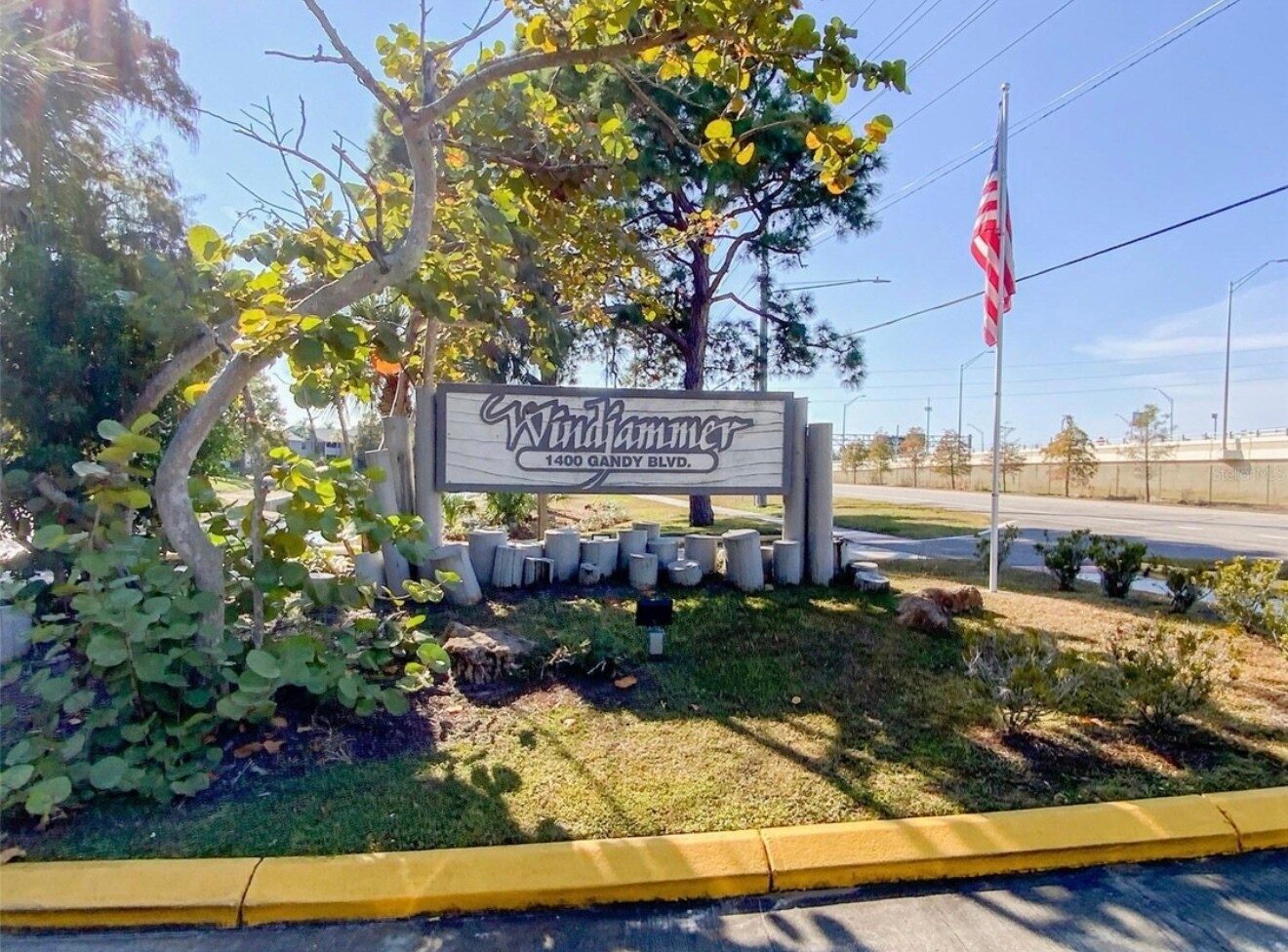 Building Photo - 1400 Gandy Blvd N