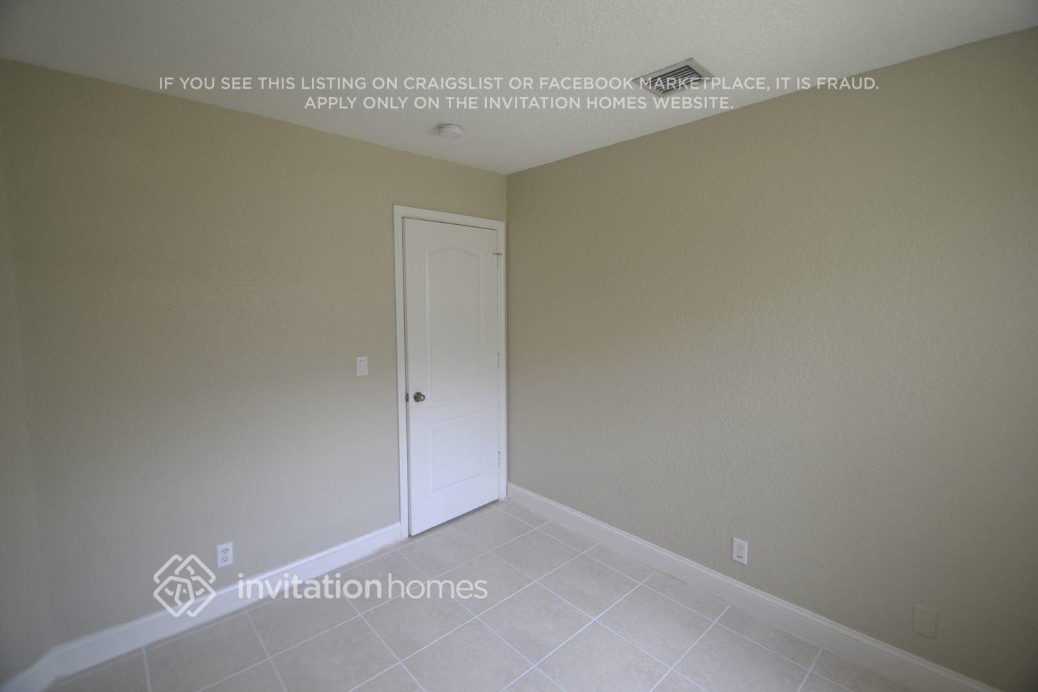 Building Photo - 9901 Red Heart Ln