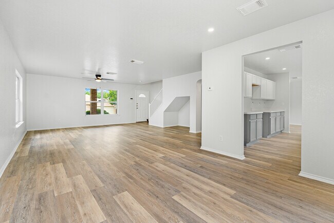 Building Photo - Westover View