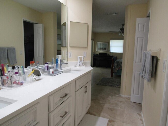 Building Photo - 5270 Villa Majorca Ct