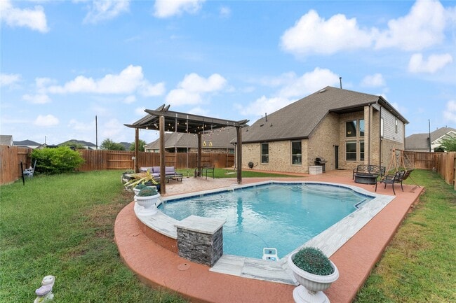 Building Photo - 6207 Rosehill Harvest Loop