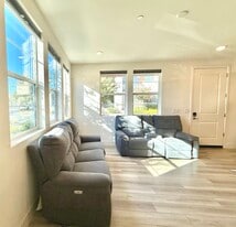 Building Photo - 5750 Greige Cir