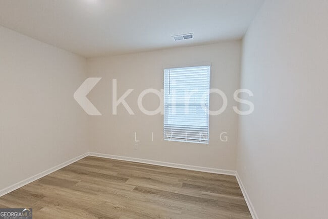 Building Photo - 129 Inez Ave