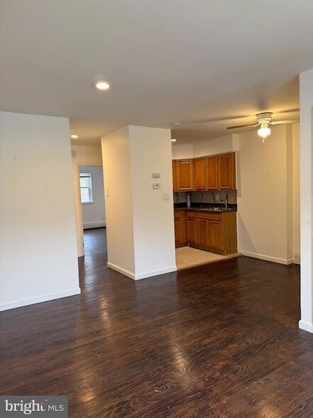 Building Photo - 720 Pine St