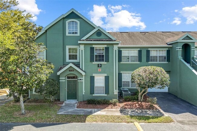 Building Photo - 9158 Lake Chase Island Way