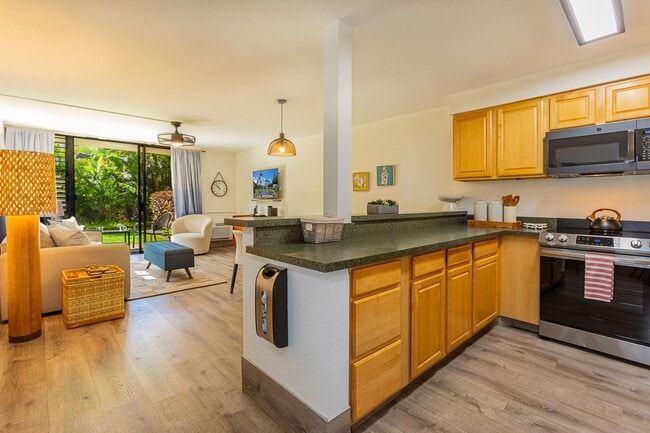Building Photo - Fully Furnished, 1 Bed/2 Bath, Kamaole Sands