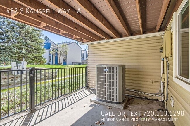 Building Photo - 482 S Kalispell Way