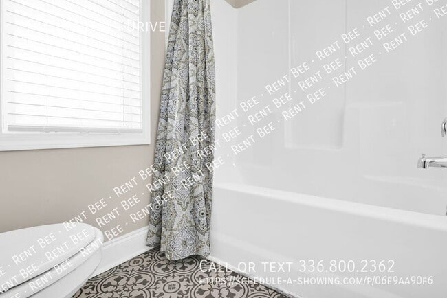 Building Photo - 2141 Starfall Dr