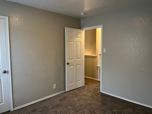 Building Photo - 4522 Roxio Dr