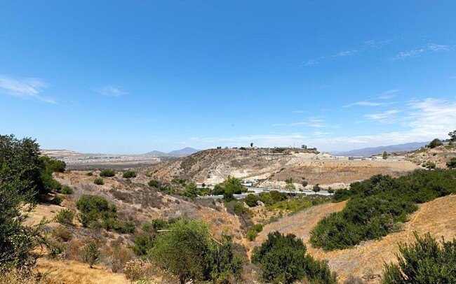 Building Photo - 6313 Avenida De Las Vistas