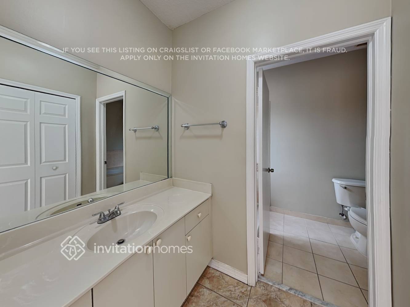 Building Photo - 5851 SW 163rd Pl