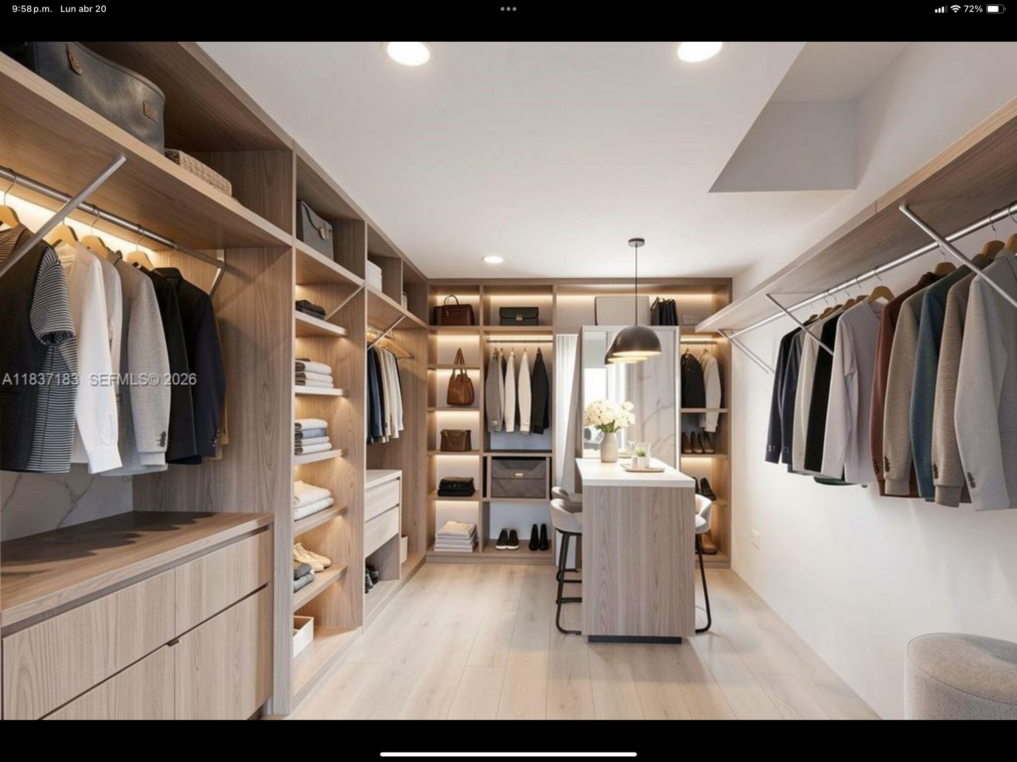 Building Photo - 20379 W Country Club Dr