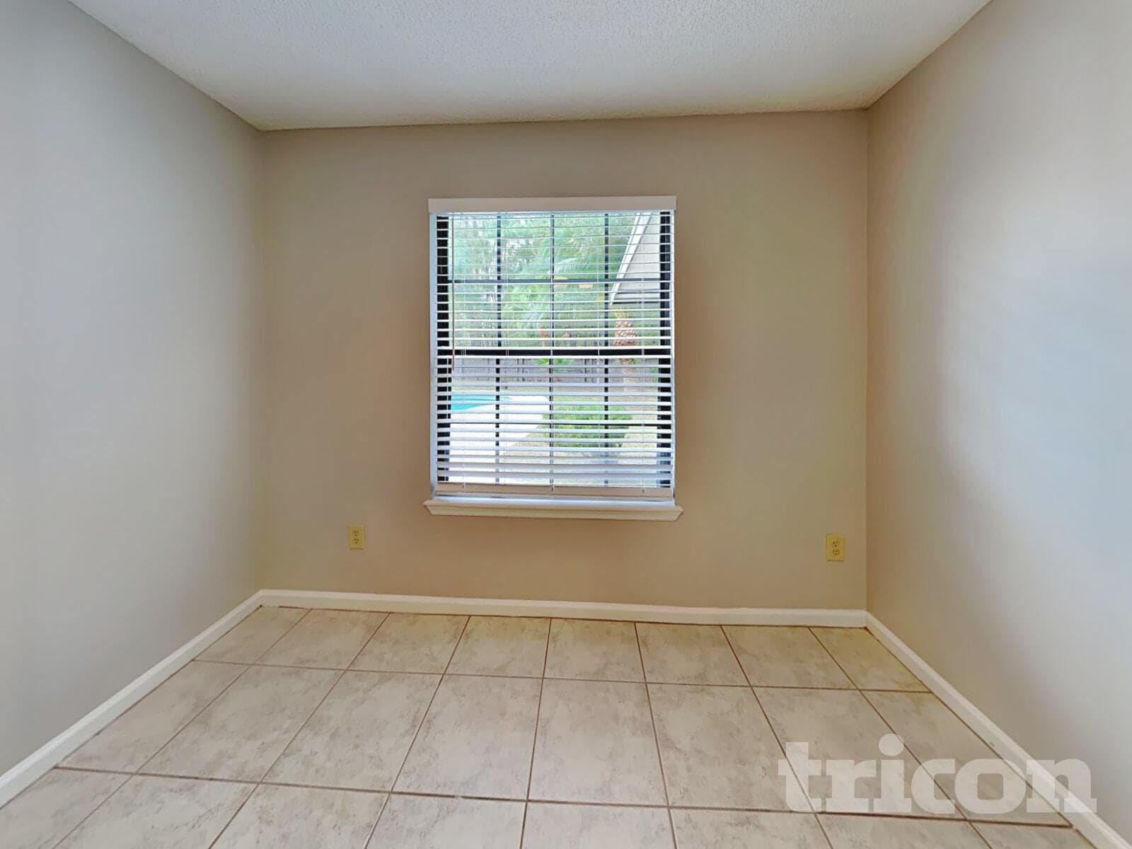 Building Photo - 2999 Tuscarora Tr