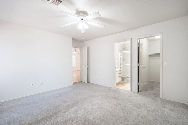 Building Photo - 13628 W Fargo Dr