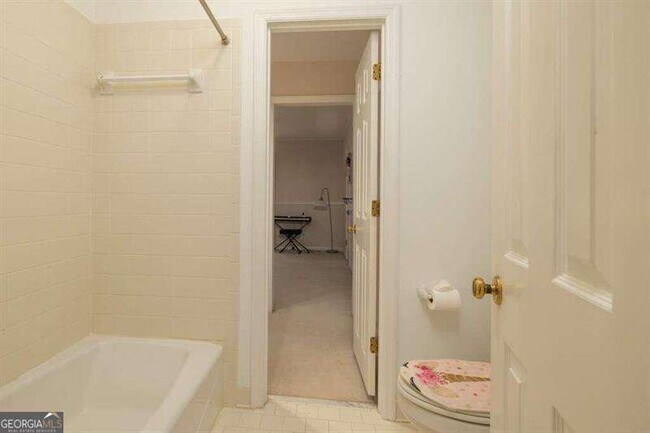 Building Photo - 160 Clipper Bay Dr