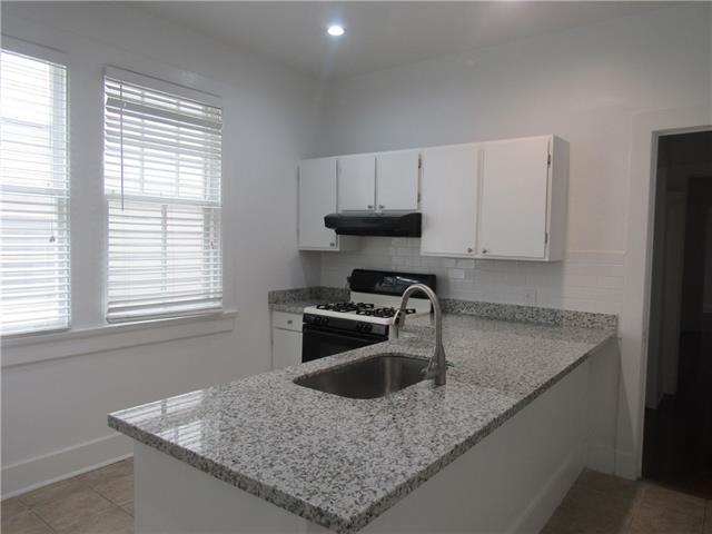 Building Photo - 810 Moss St