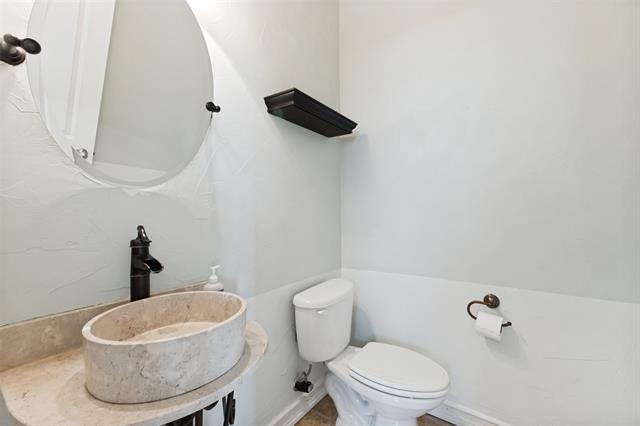 Building Photo - 4002 Brownstone Ct