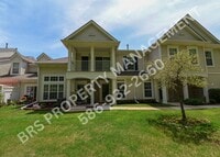 Building Photo - Move-In Ready 2BR Condo with Covered Garage in Harrison Township