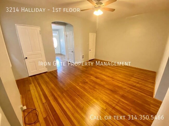 Building Photo - 3214 Halliday-1st floor