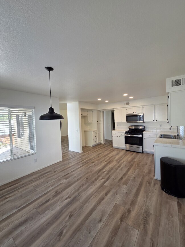 Building Photo - 31751 Calle Novelda