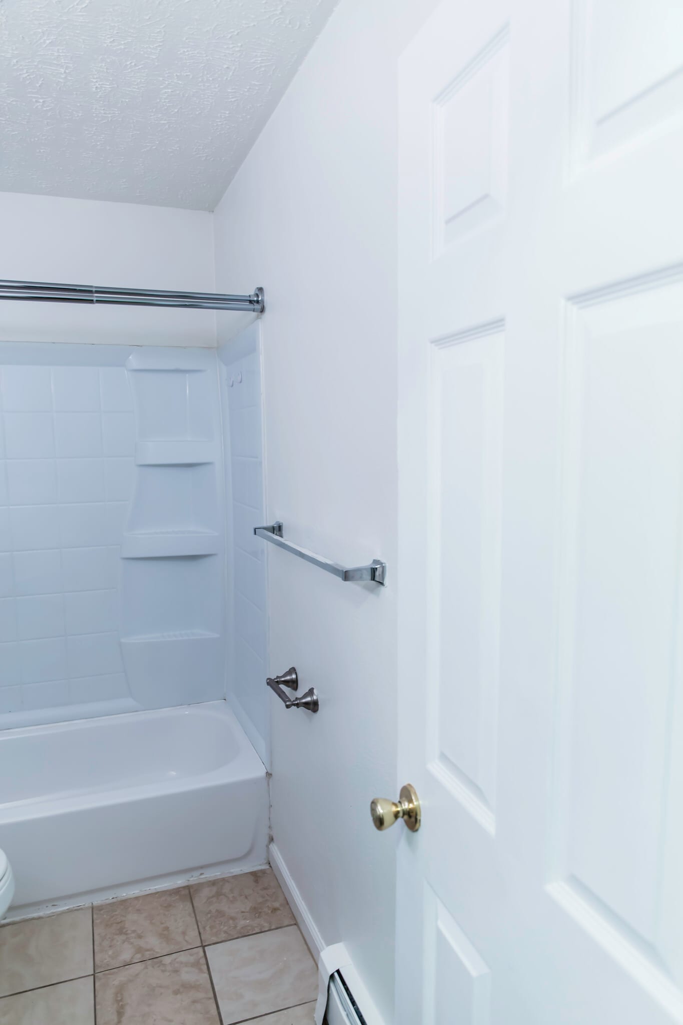 Building Photo - 1805 Dare Ave