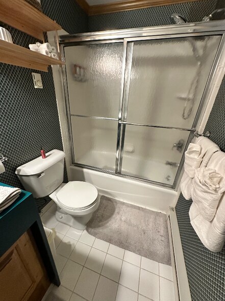 Building Photo - 5712 Shanty Creek Rd