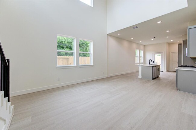 Building Photo - 4336 Avron Drive