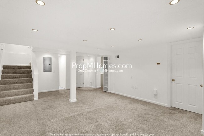 Building Photo - NE Portland Gem w/ Entertainers Backyard +...