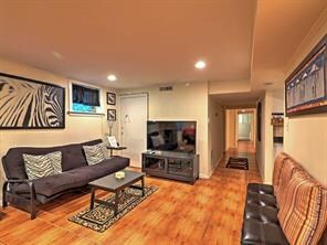 Building Photo - 843 Artwood Rd NE