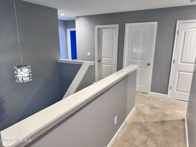 Building Photo - 109 Pennington St