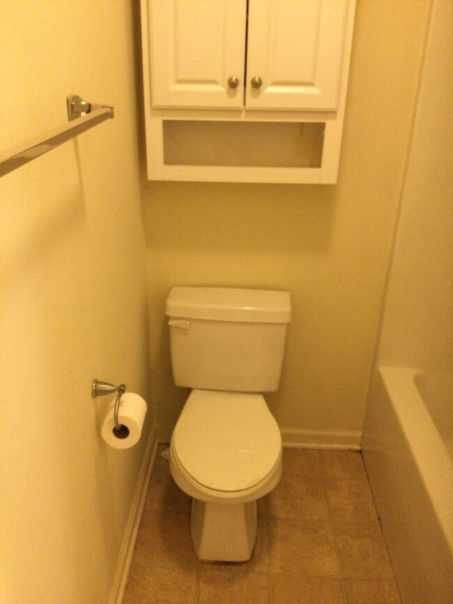 Building Photo - Cozy 2bd House In Great Location!