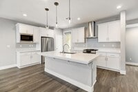 Building Photo - Stunning Alkali Flat Residence: Half Month Free With Move-In by 02/01/2026