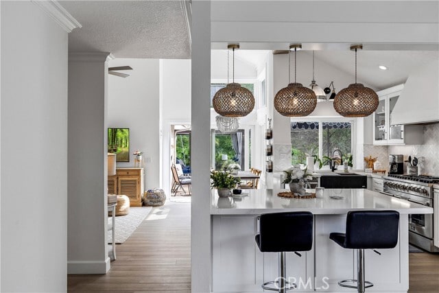 Building Photo - 25662 Cresta Loma