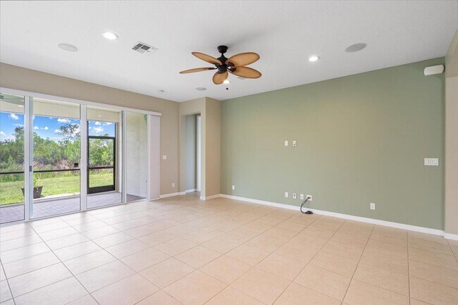 Building Photo - 12054 SW Bennington Cir