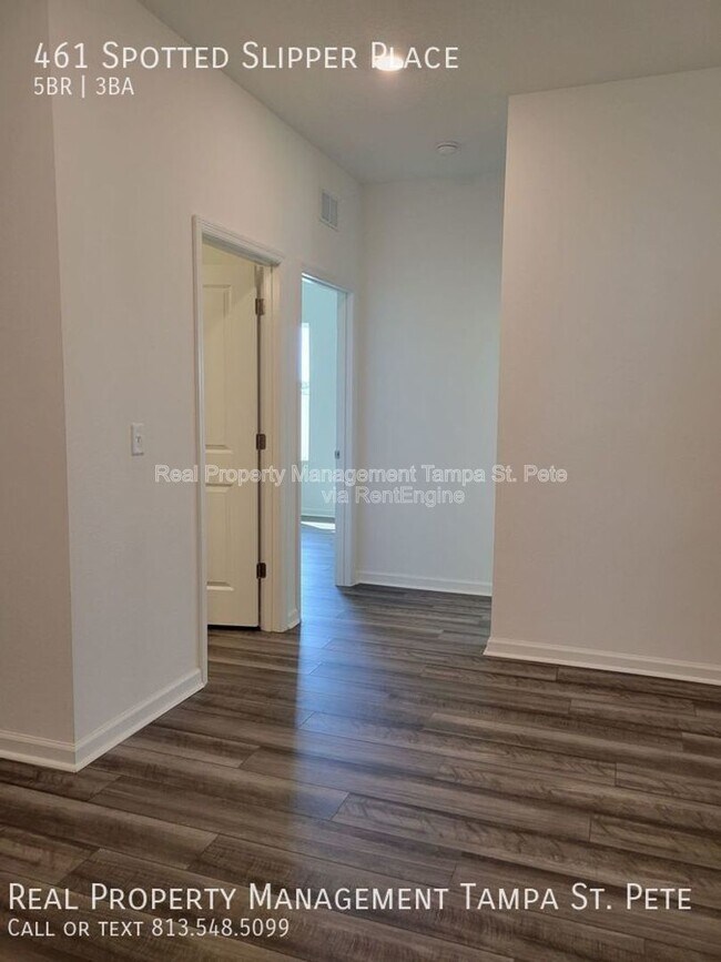 Building Photo - 461 Spotted Slipper Pl