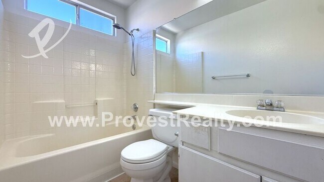 Building Photo - 13591 Monterey Way